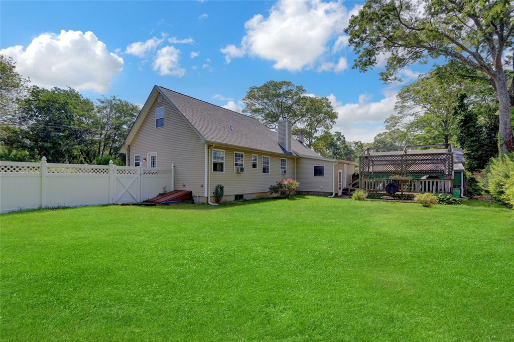 Mastic Beach, New York, 11951, United States, 5 Bedrooms Bedrooms, ,3 BathroomsBathrooms,Residential,For Sale,1974757