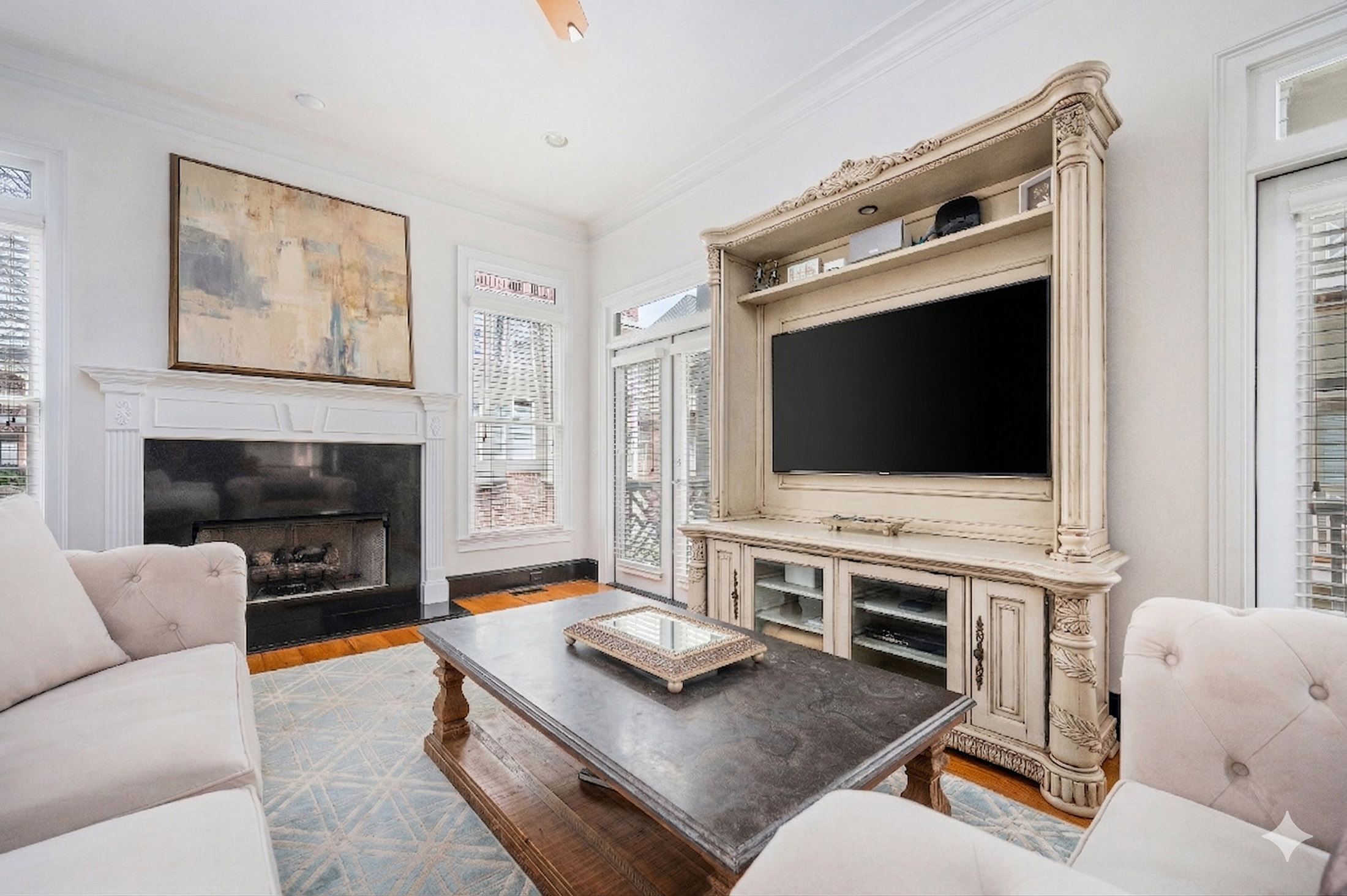  One-of-a-Kind Townhome in the Heart of Brookhaven - 物件實景