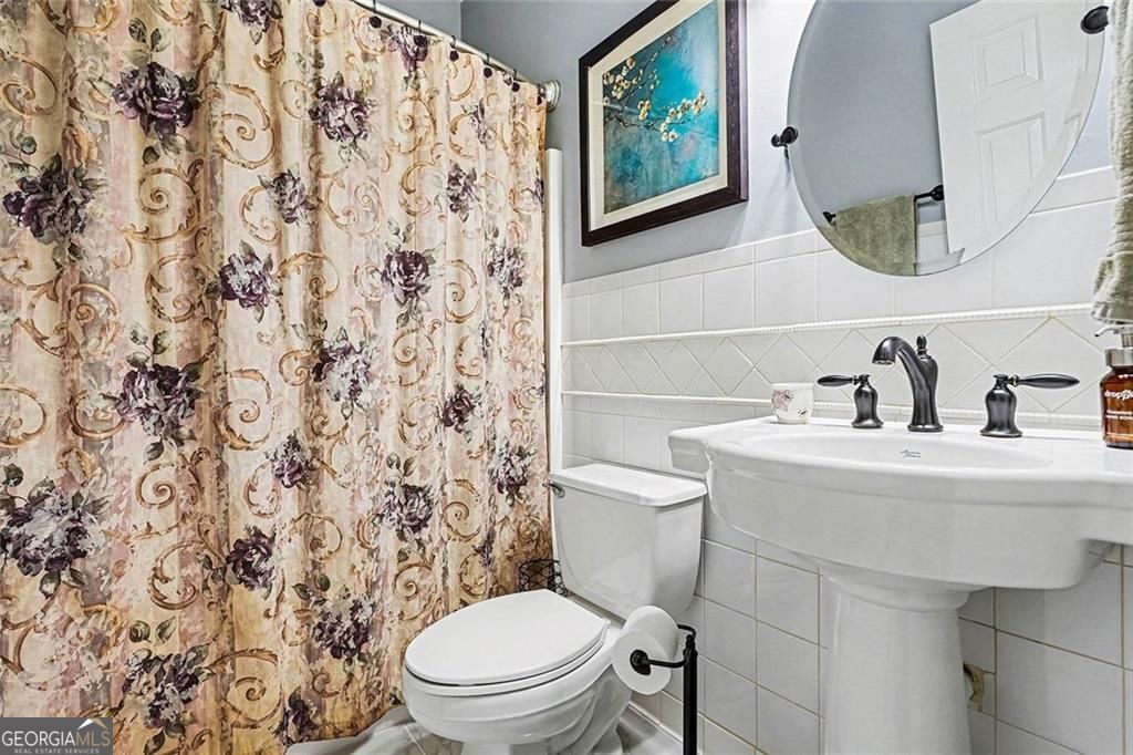 Powder Springs, Georgia, 30127, United States, 6 Bedrooms Bedrooms, ,4 BathroomsBathrooms,Residential,For Sale,2010125