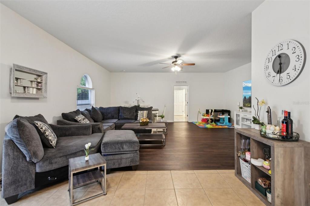 Leesburg, Florida, 34748, United States, 6 Bedrooms Bedrooms, ,5 BathroomsBathrooms,Residential,For Sale,1785536