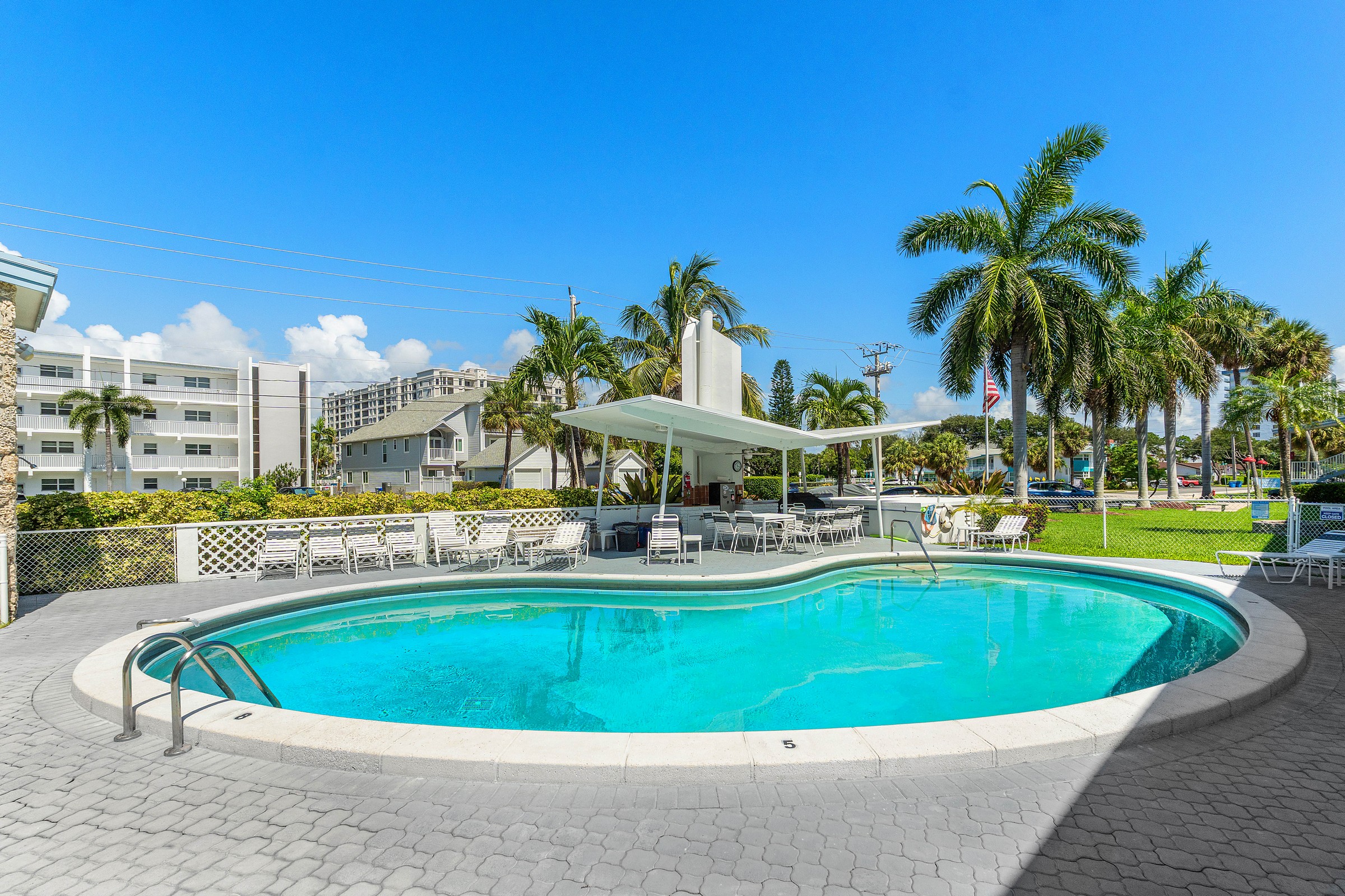  1110 N Riverside Drive, Pompano Beach, FL, 33062 - 物件實景