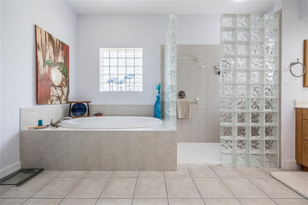 Punta Gorda, Florida, 33955, United States, 3 Bedrooms Bedrooms, ,3 BathroomsBathrooms,Residential,For Sale,1804159