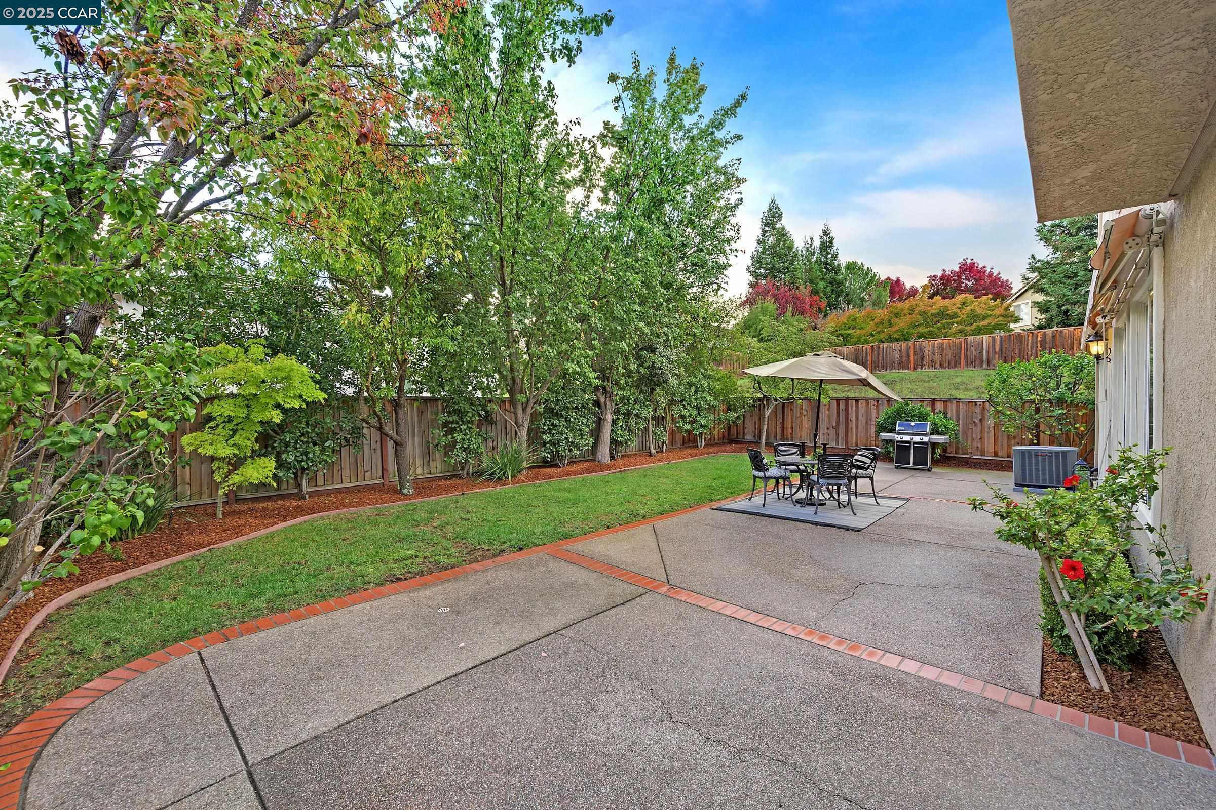 Danville, California, 94506, United States, 5 Bedrooms Bedrooms, ,2 BathroomsBathrooms,Residential,For Sale,1987556