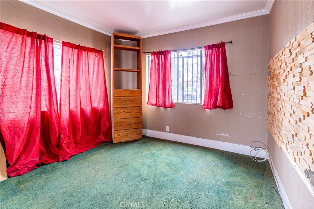 Los Angeles, California, 90033, United States, ,Residential,For Sale,1943914