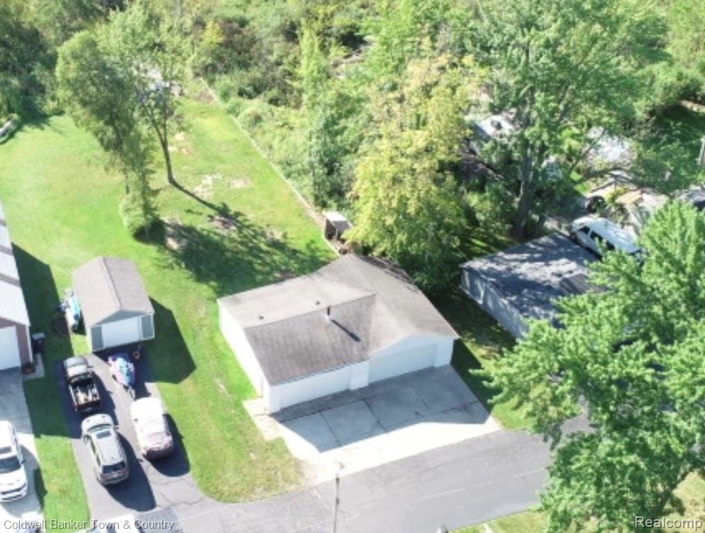 Whitmore Lake, Michigan, 48189, United States, 3 Bedrooms Bedrooms, ,2 BathroomsBathrooms,Residential,For Sale,1925473