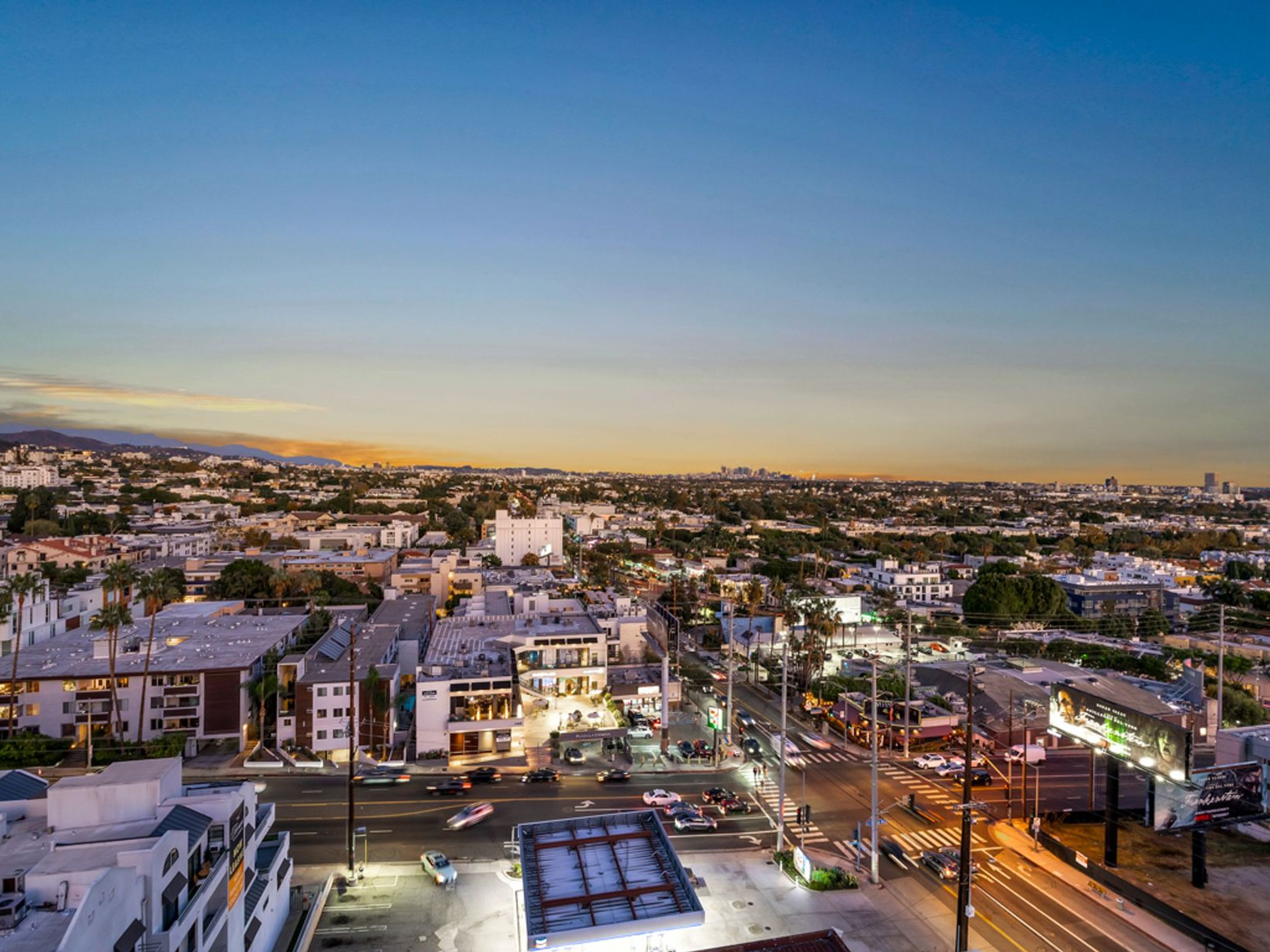  1100 Alta Loma Vista Road , West Hollywood, CA 90069 - 物件實景