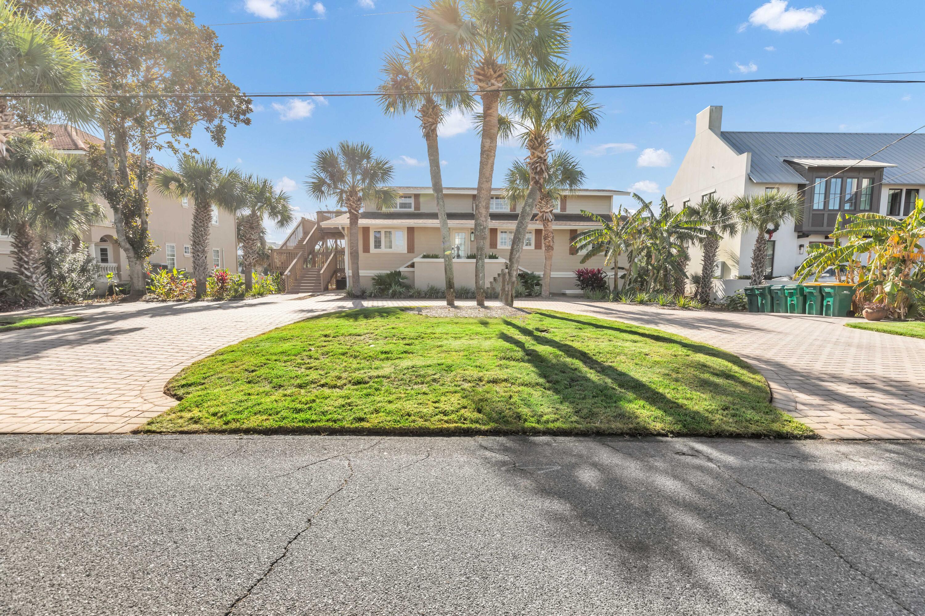 Destin, Florida, 32541, United States, 6 Bedrooms Bedrooms, ,6 BathroomsBathrooms,Residential,For Sale,1996385