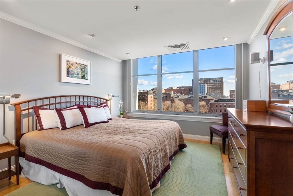 1597 Washington St Unit 606, Boston, Massachusetts, 02118, United States, 1 Bedroom Bedrooms, ,1 BathroomBathrooms,Residential,For Sale,1597 Washington St Unit 606,1481410