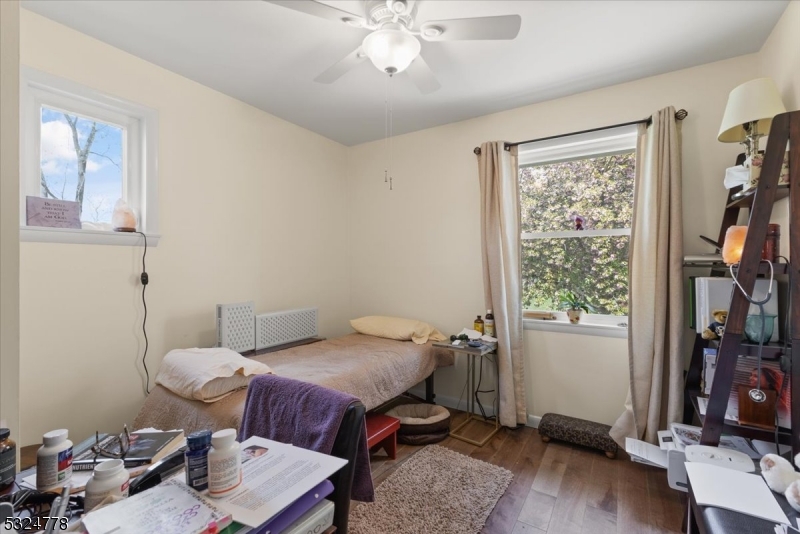 Lebanon Twp., New Jersey, 08827, United States, 4 Bedrooms Bedrooms, ,3 BathroomsBathrooms,Residential,For Sale,1847563