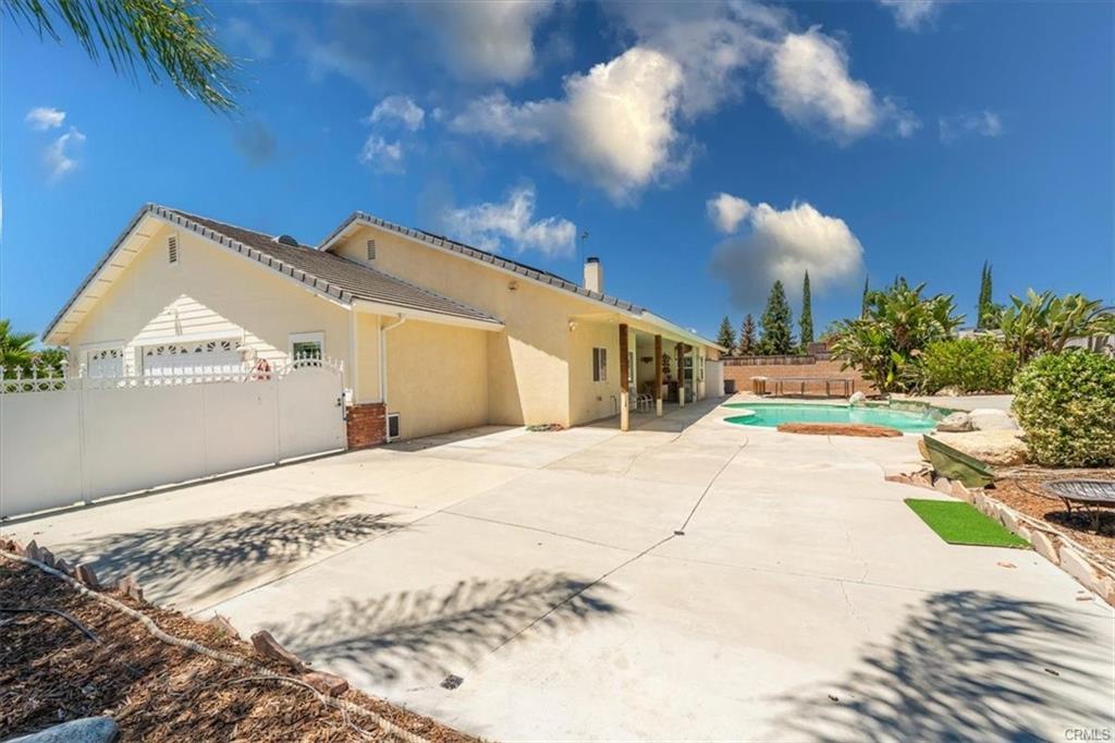 Hemet, California, 92544, United States, 4 Bedrooms Bedrooms, ,2 BathroomsBathrooms,Residential,For Sale,1899336