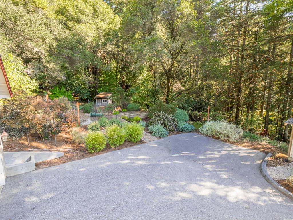 Scotts Valley, California, 95066, United States, 3 Bedrooms Bedrooms, ,3 BathroomsBathrooms,Residential,For Sale,1974309