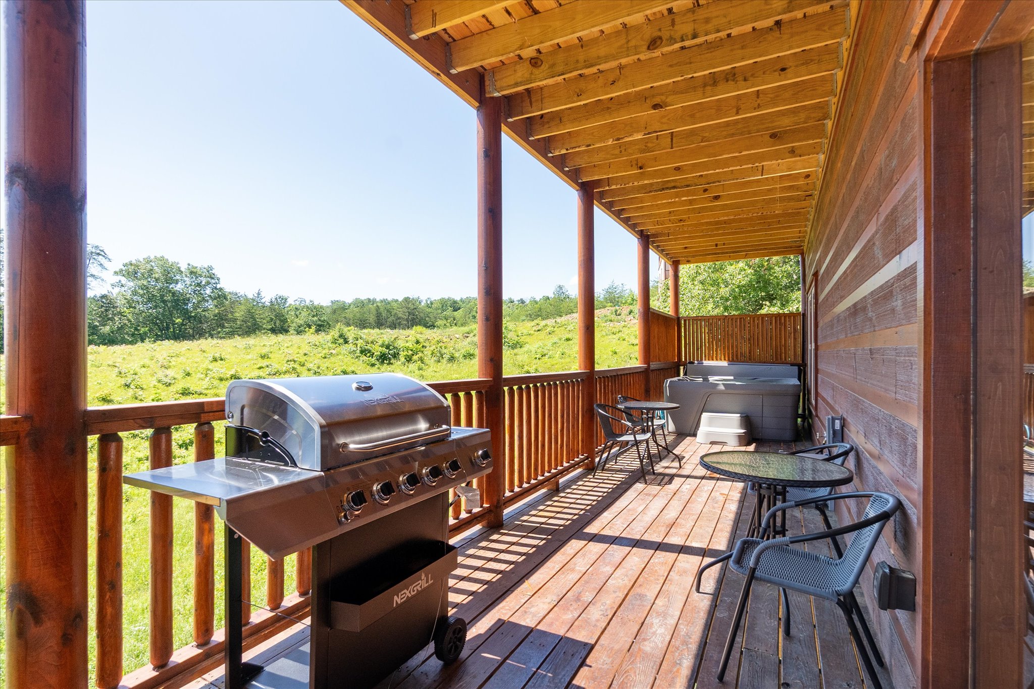 Sevierville, Tennessee, 37876, United States, 8 Bedrooms Bedrooms, ,9 BathroomsBathrooms,Residential,For Sale,1981124