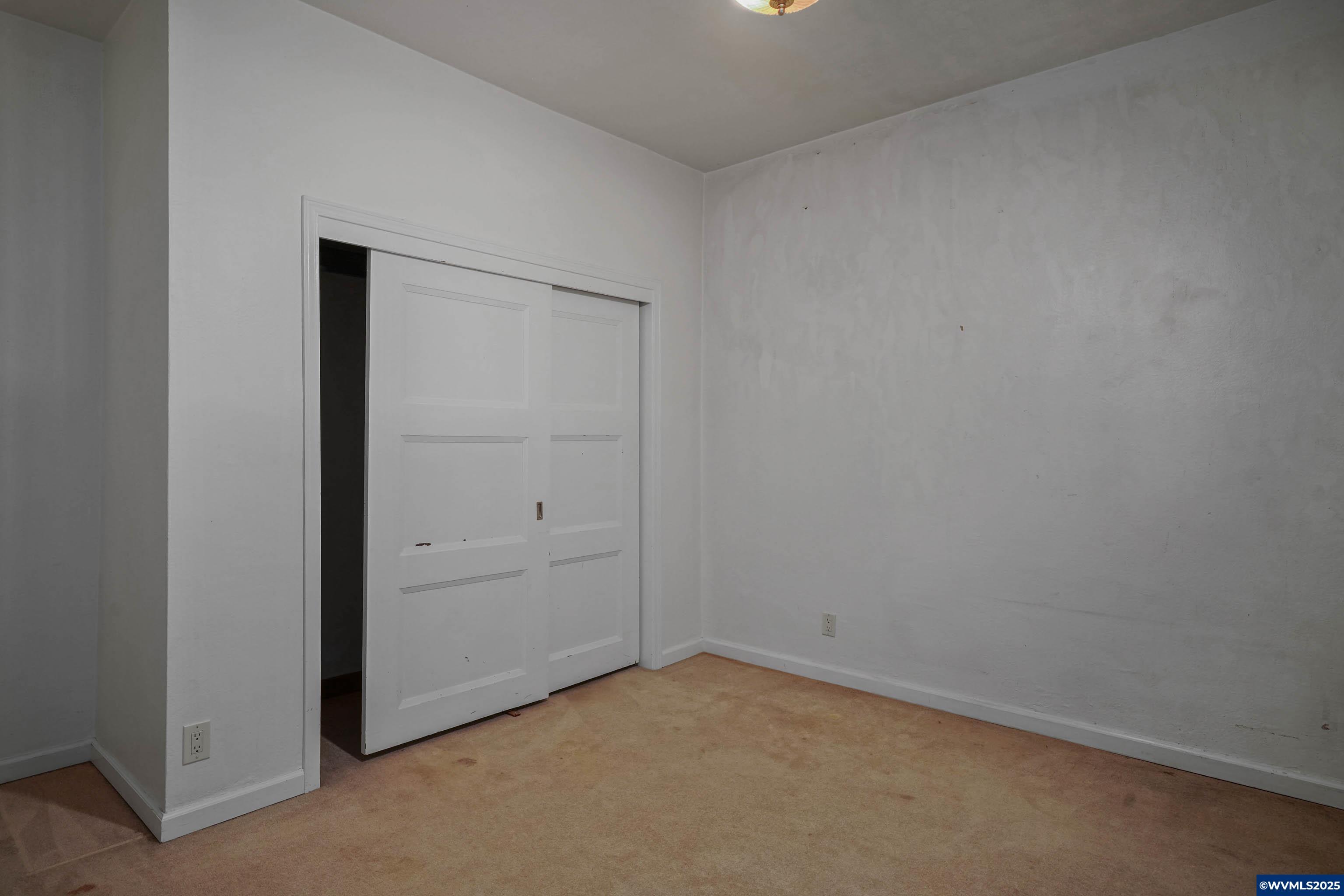 Salem, Oregon, 97304, United States, 3 Bedrooms Bedrooms, ,3 BathroomsBathrooms,Residential,For Sale,1826833