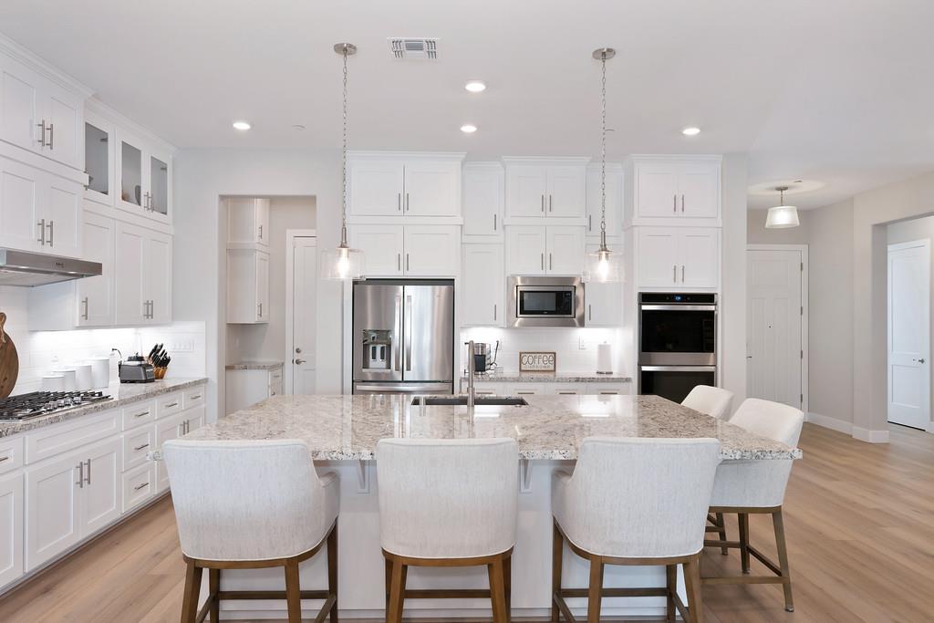 Roseville, California, 95747, United States, 4 Bedrooms Bedrooms, ,4 BathroomsBathrooms,Residential,For Sale,1927249