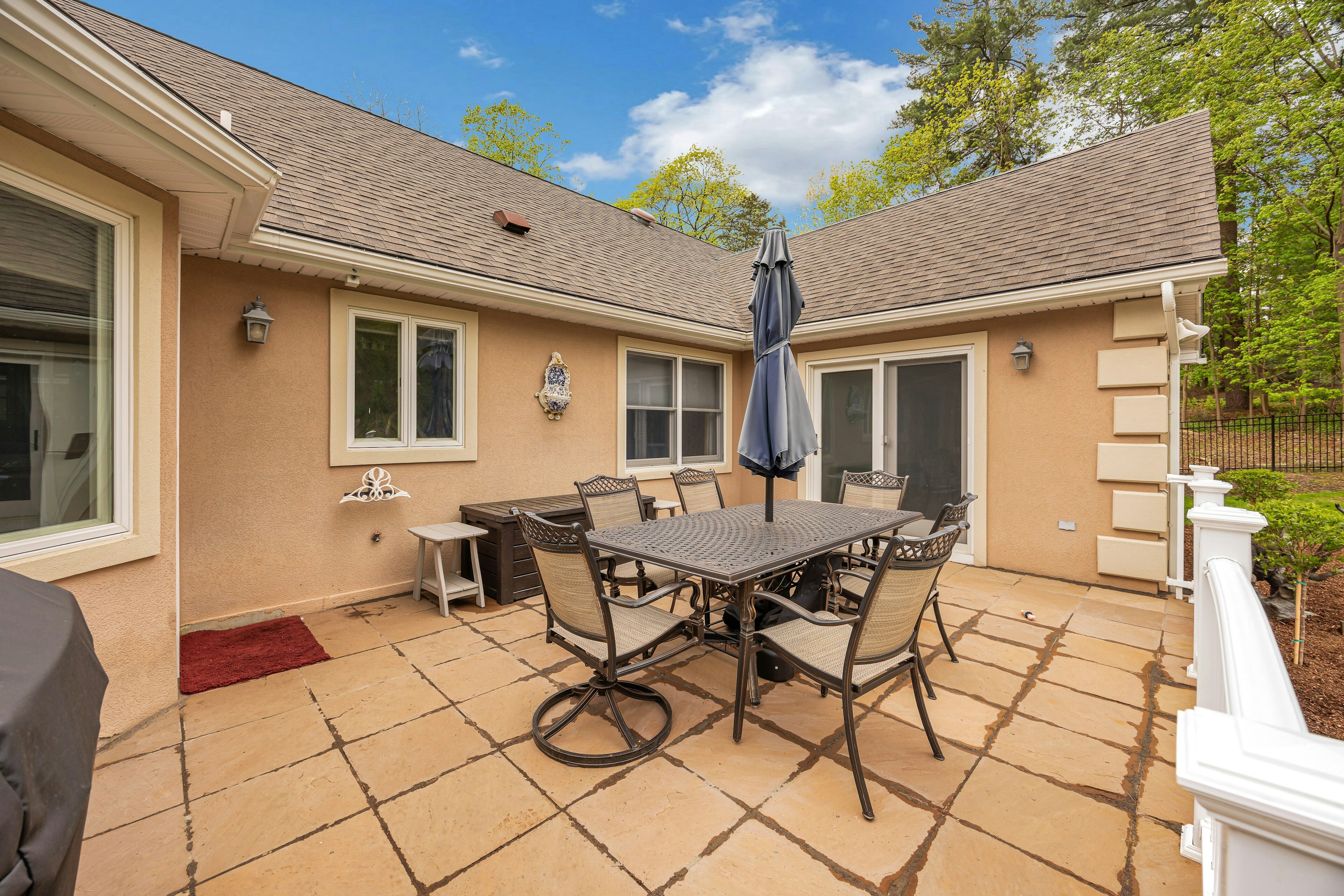  2 Crocker Mansion Drive, Mahwah, NJ 07430 - 物件實景