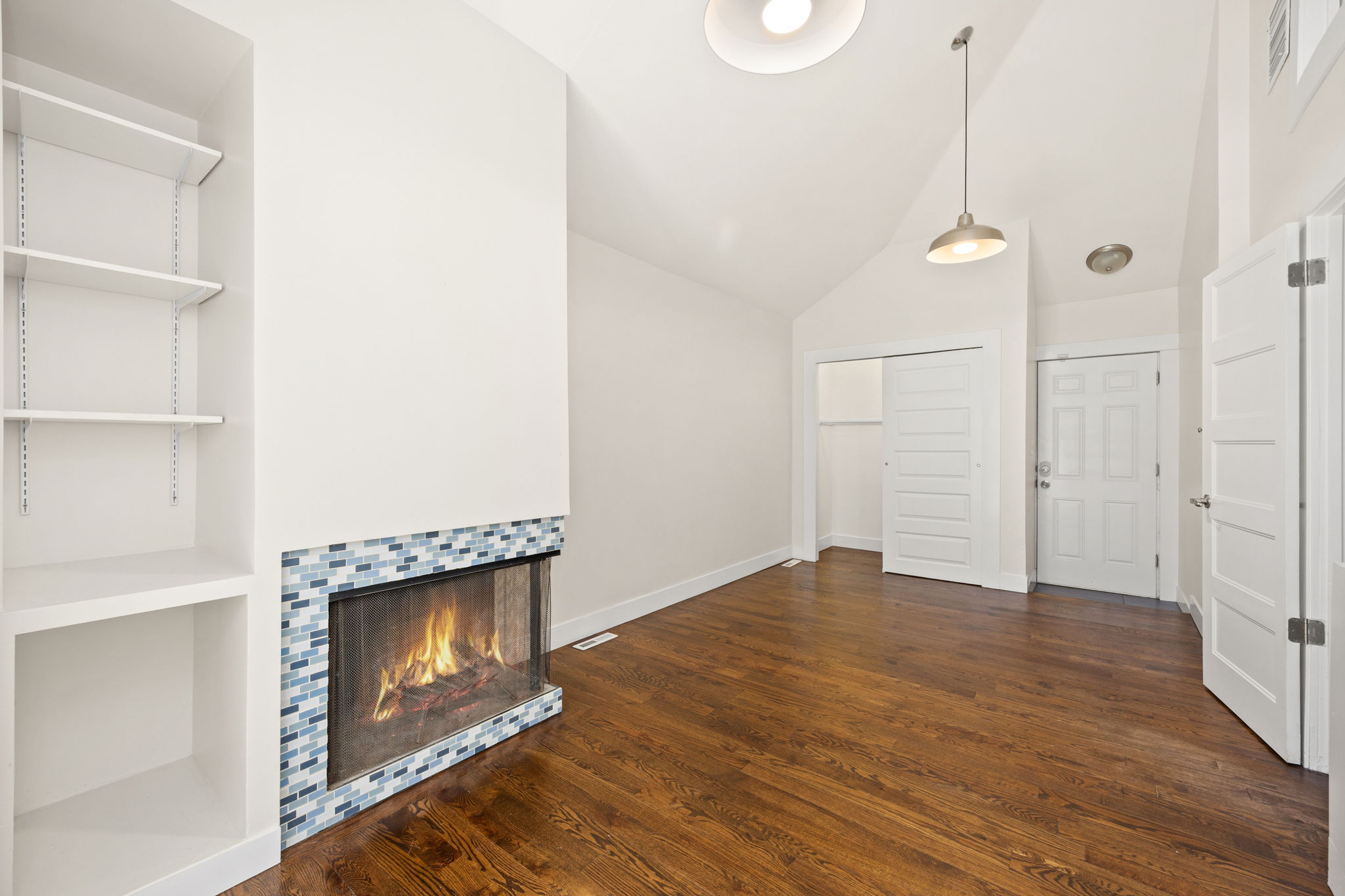  Beautifully updated home steps from Boulevard One and Lowry Town Center - 物件實景