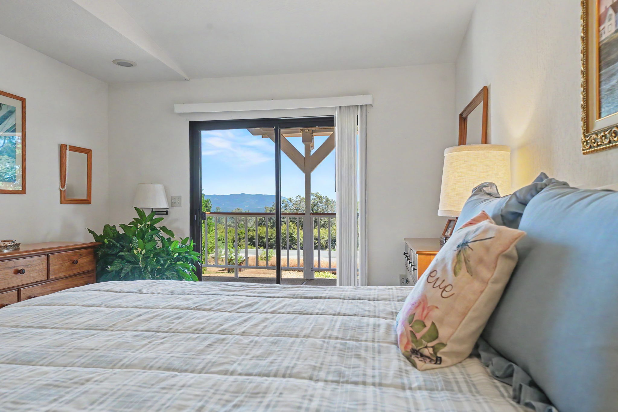  Panoramic Blue Mountain Views on One Usable Acre - 物件實景