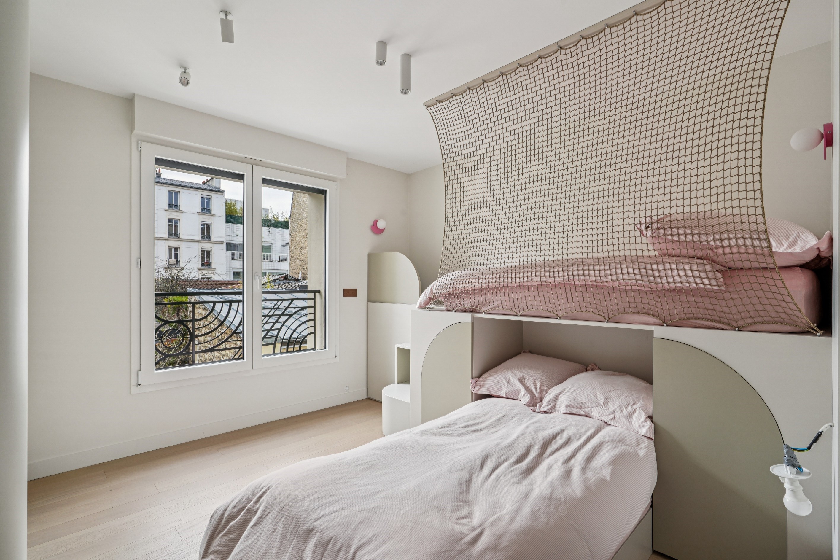  Levallois - Louise Michel / Chaptal - 4-bedroom apartment with ground-floor ter… - 物件實景
