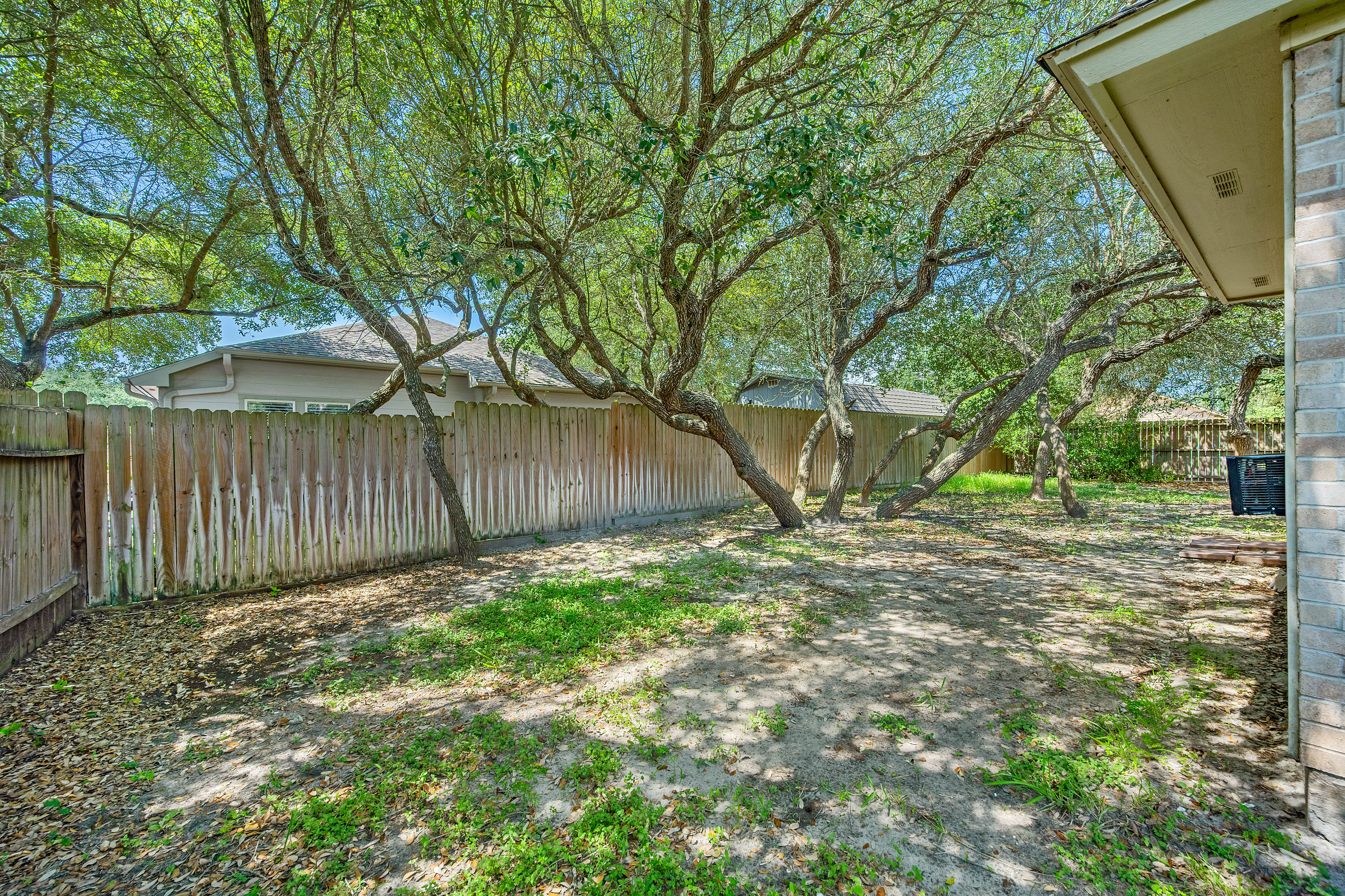  Spacious Home in Whistlers Cove - 物件實景