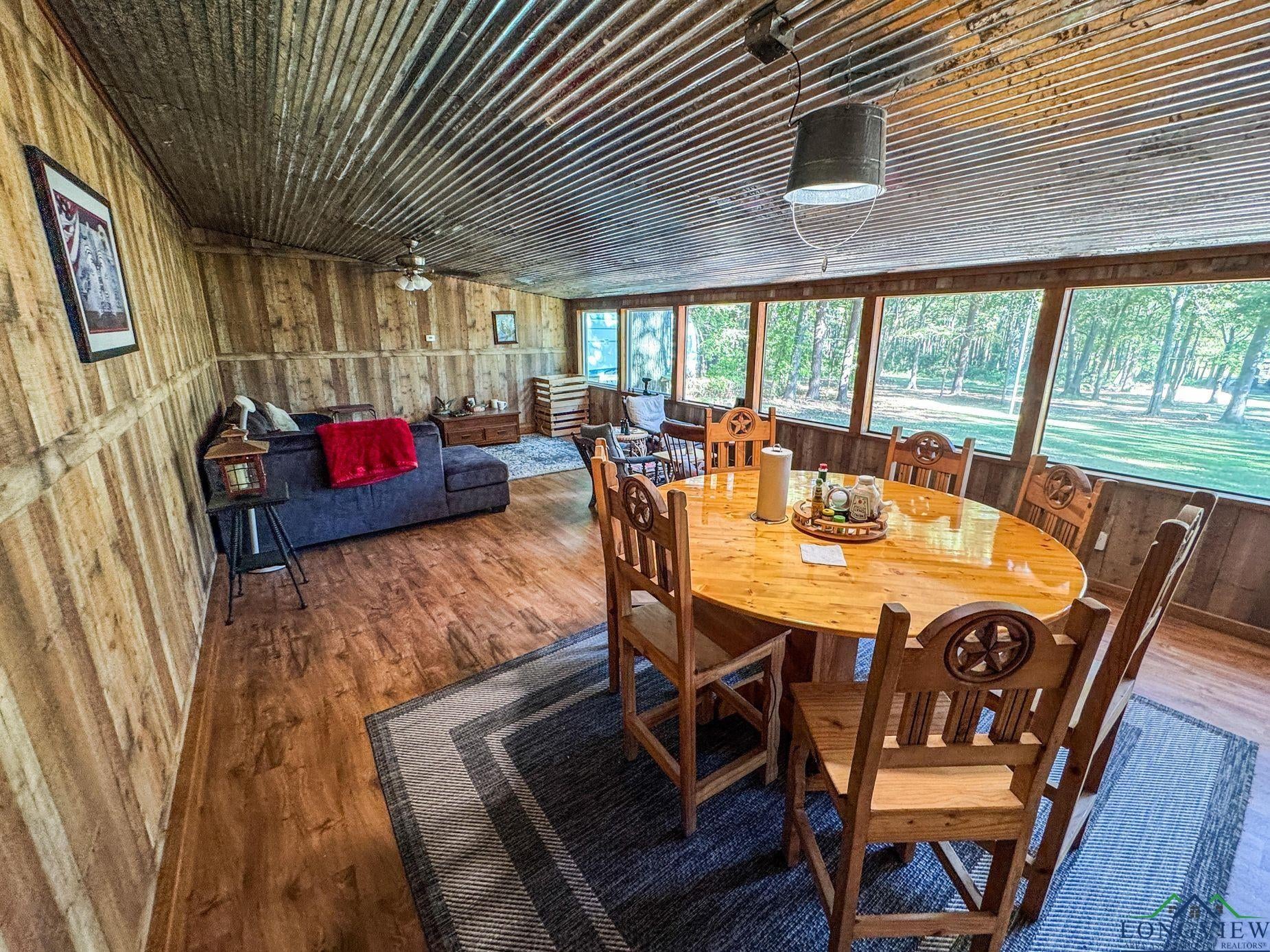 Karnack, Texas, 75661, United States, 3 Bedrooms Bedrooms, ,2 BathroomsBathrooms,Residential,For Sale,1983370