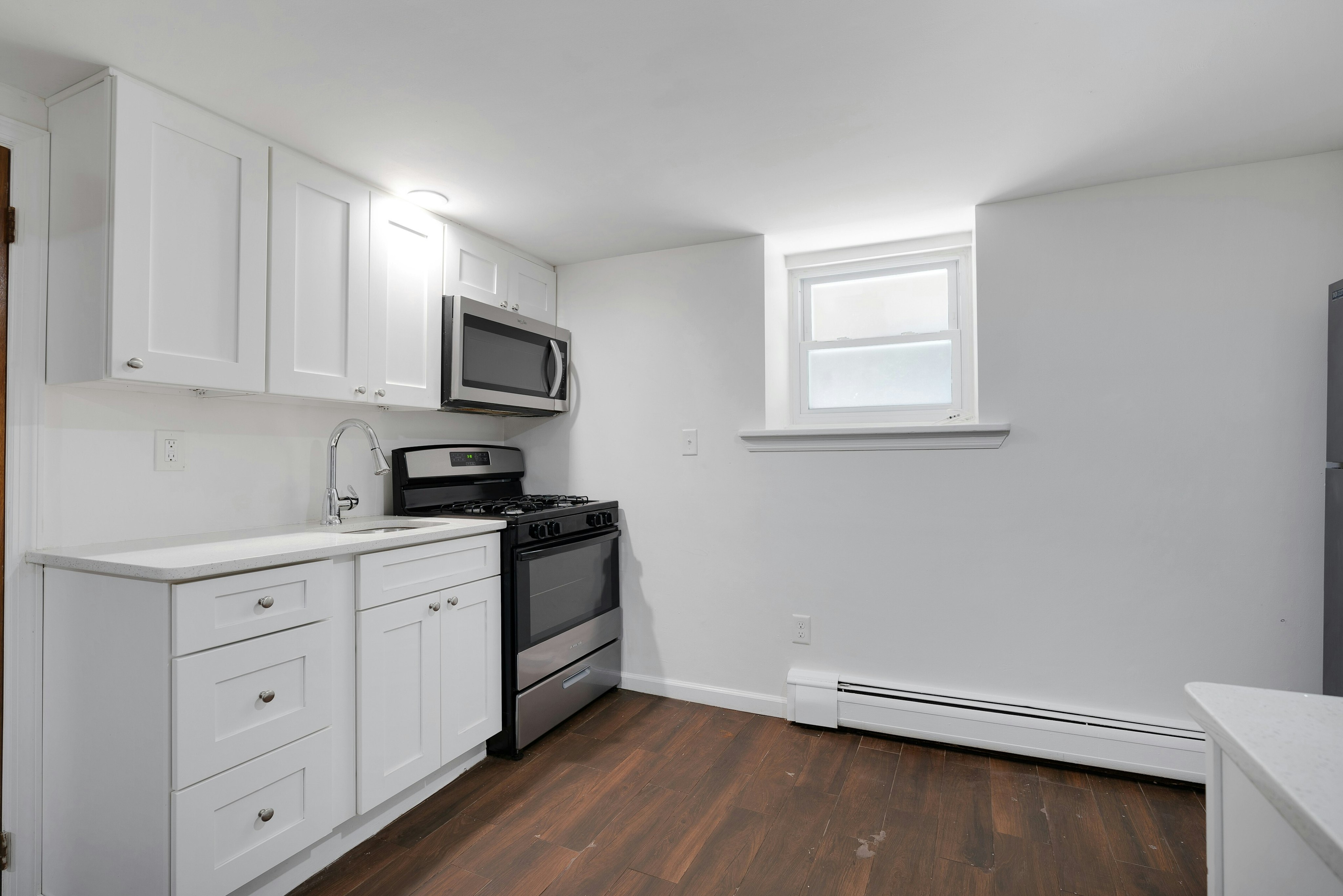  8128 Kennedy Blvd, North Bergen, NJ 07047 - 物件實景
