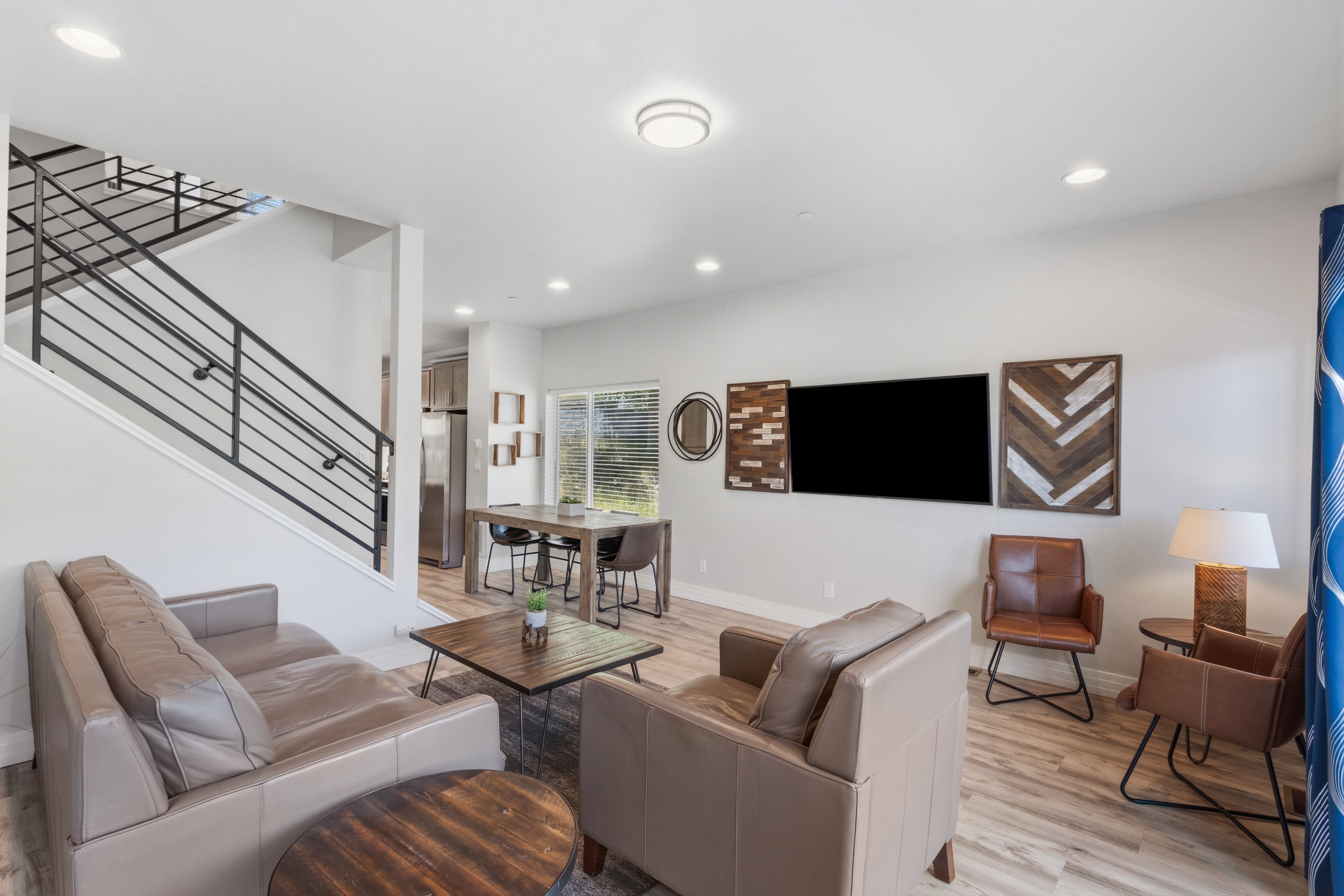  Modern Townhome with Rooftop Patio - 物件實景
