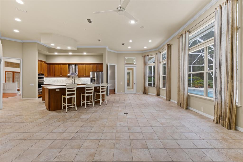 Gainesville, Florida, 32608, United States, 5 Bedrooms Bedrooms, ,4 BathroomsBathrooms,Residential,For Sale,1895414