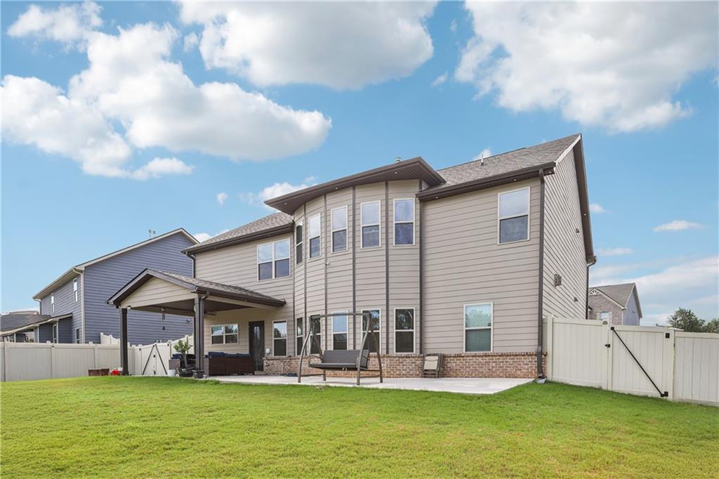 Mcdonough, Georgia, 30252, United States, 5 Bedrooms Bedrooms, ,3 BathroomsBathrooms,Residential,For Sale,1983441