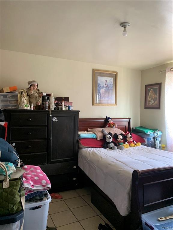 Los Angeles, California, 90063, United States, 5 Bedrooms Bedrooms, ,Residential,For Sale,1976841