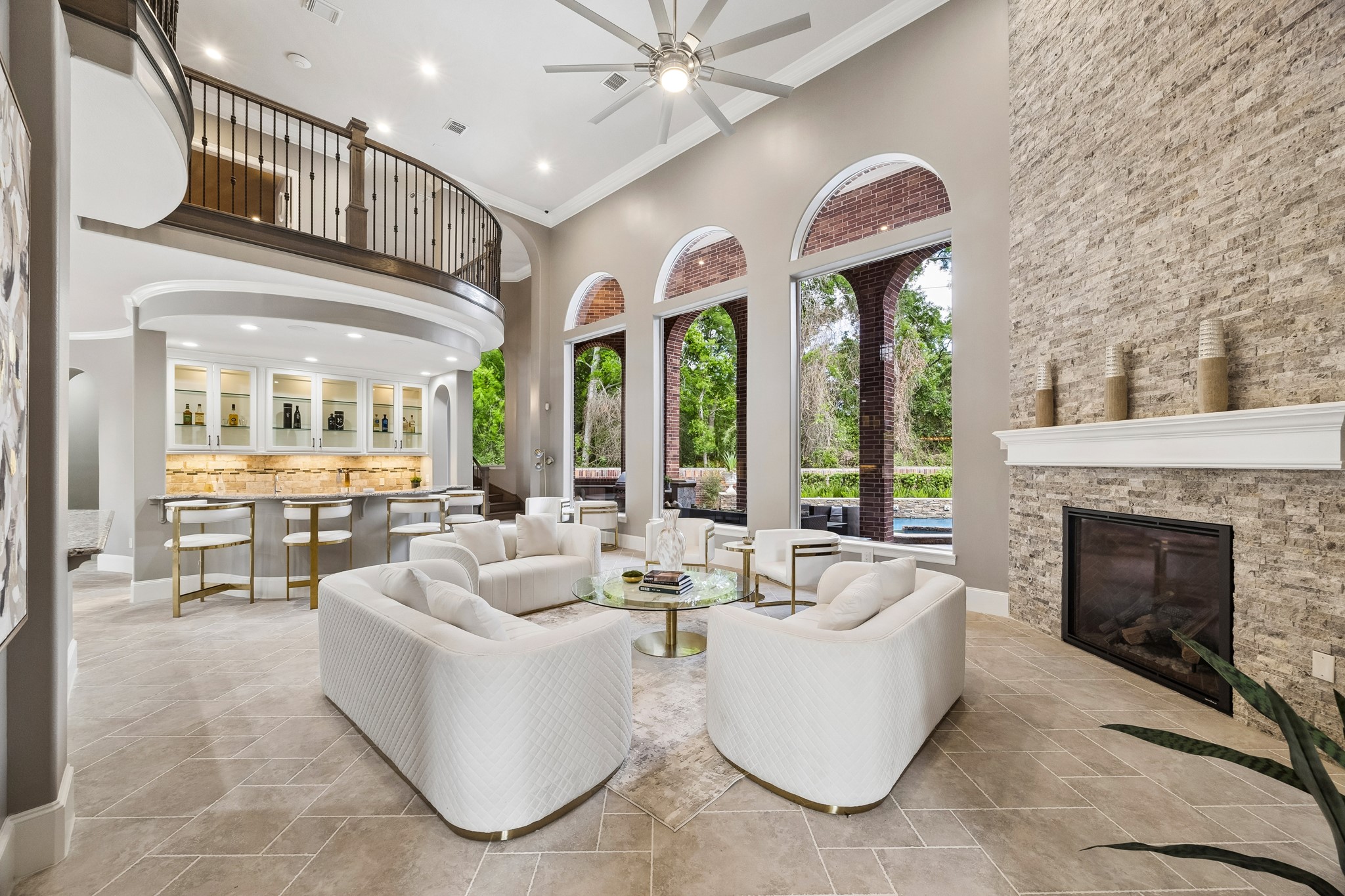  907 Enclave Lake Drive - 物件實景