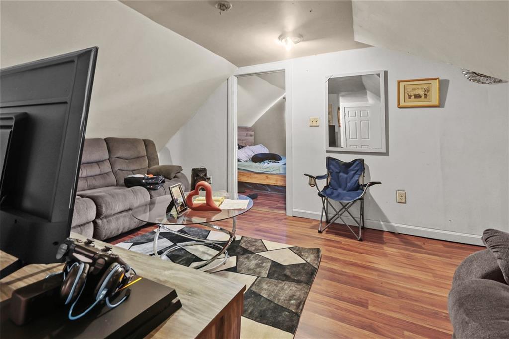 Providence, Rhode Island, 02907, United States, 10 Bedrooms Bedrooms, ,6 BathroomsBathrooms,Residential,For Sale,1844699