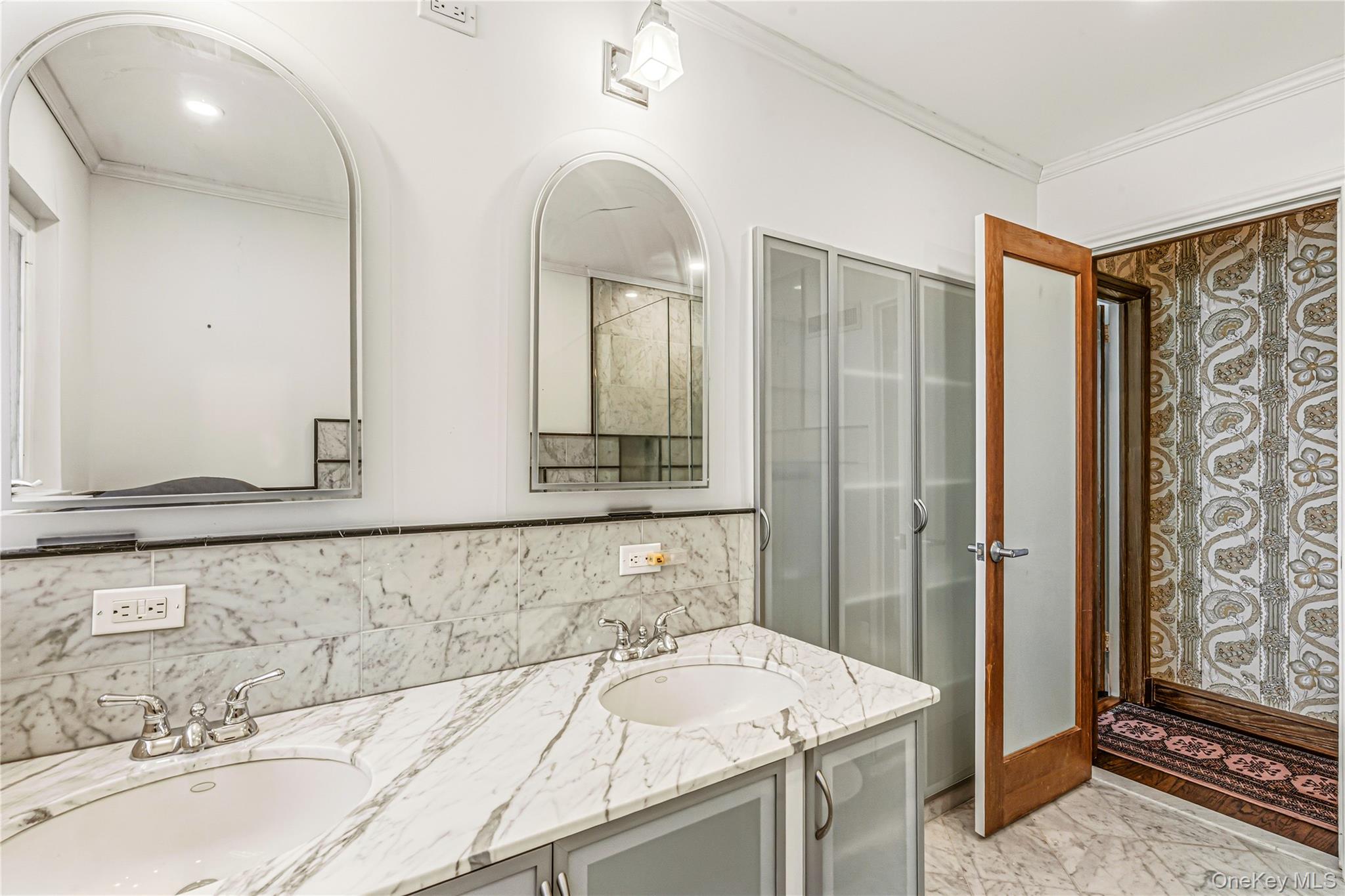  36 Strathmore Road, Great Neck, NY, 11023 - 物件實景
