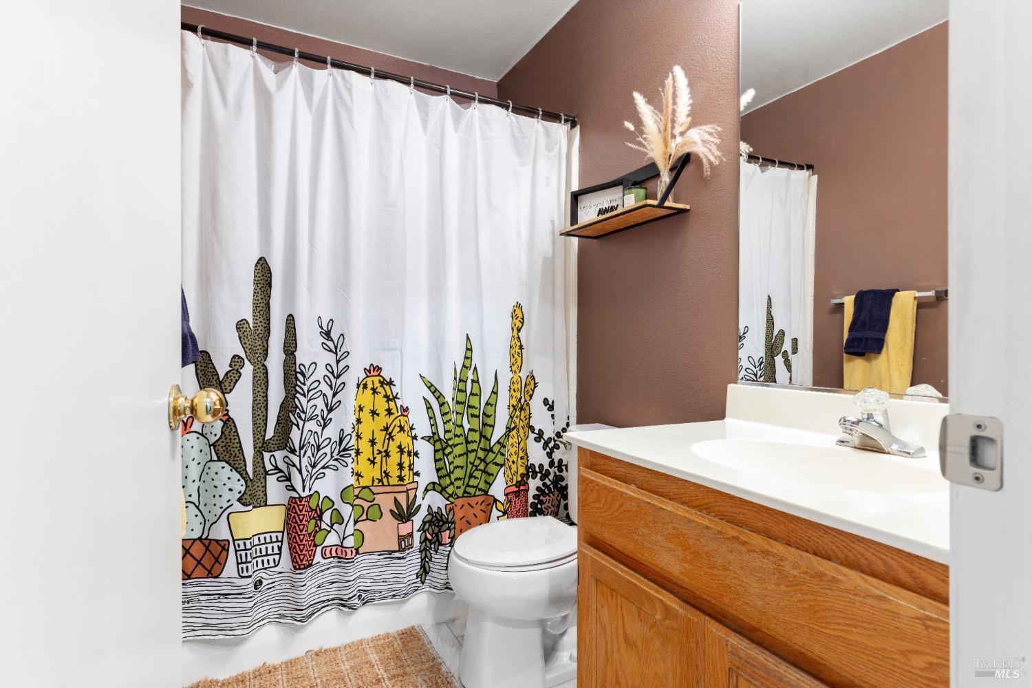Santa Rosa, California, 95407, United States, 3 Bedrooms Bedrooms, ,3 BathroomsBathrooms,Residential,For Sale,1920914