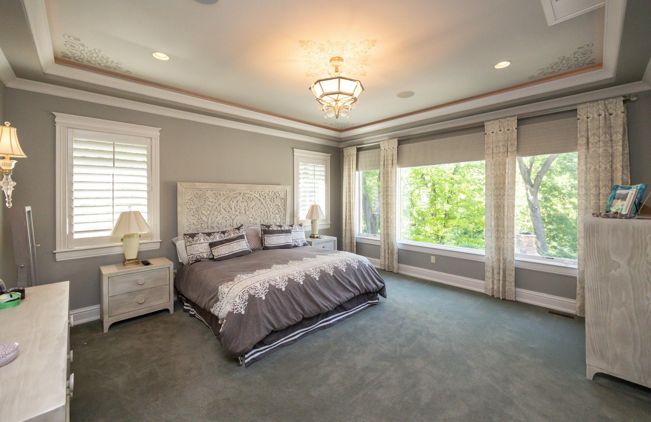 Urbandale, Iowa, 50323, United States, 4 Bedrooms Bedrooms, ,6 BathroomsBathrooms,Residential,For Sale,1980001