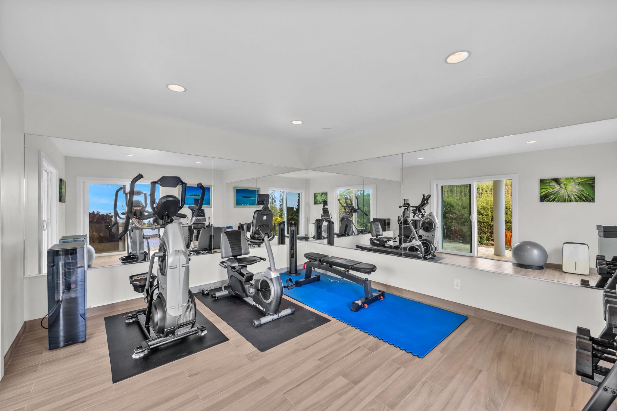 Wailuku, Hawaii, 96793, United States, 4 Bedrooms Bedrooms, ,6 BathroomsBathrooms,Residential,For Sale,1998194