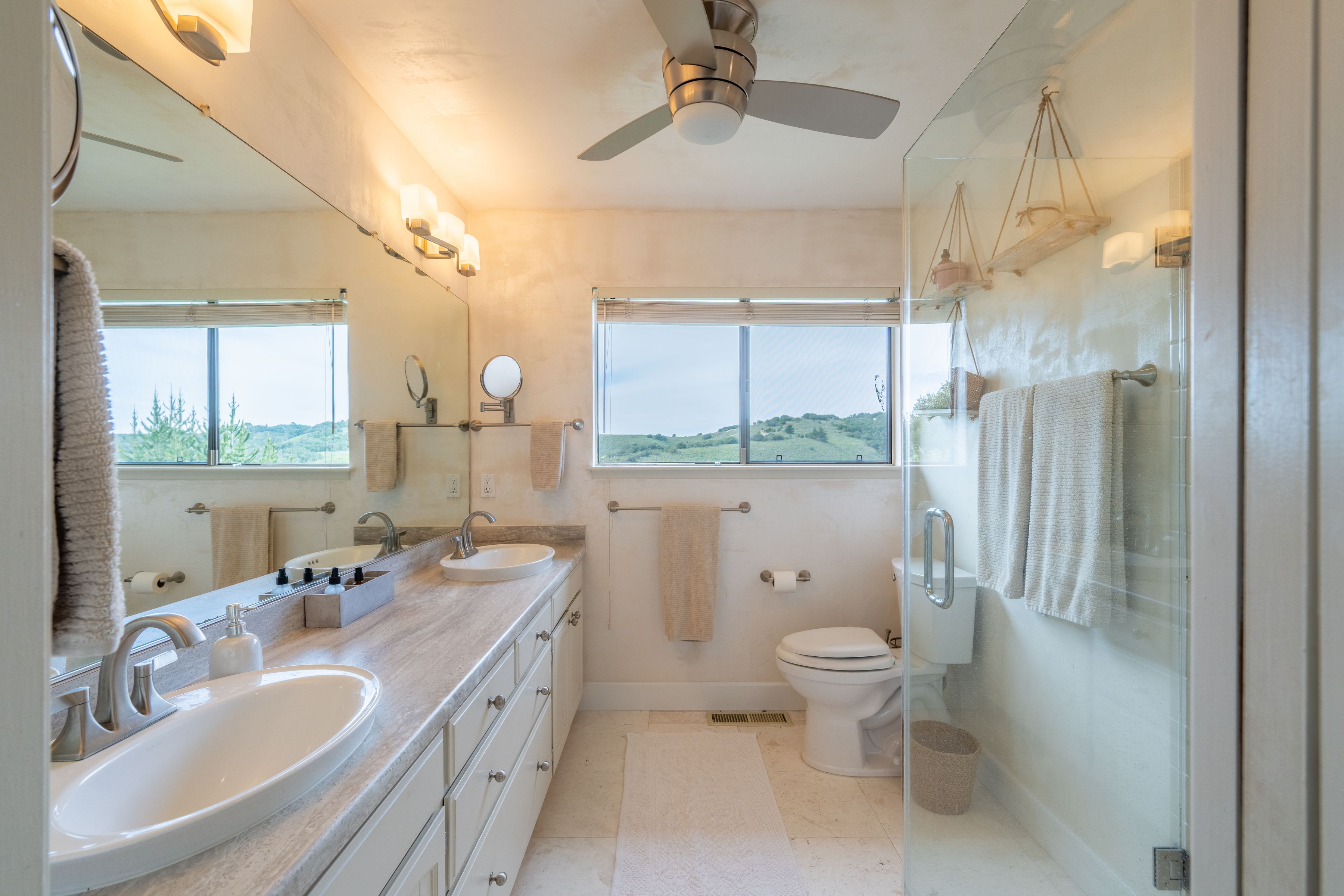  25390 Tierra Grande Drive - 物件實景