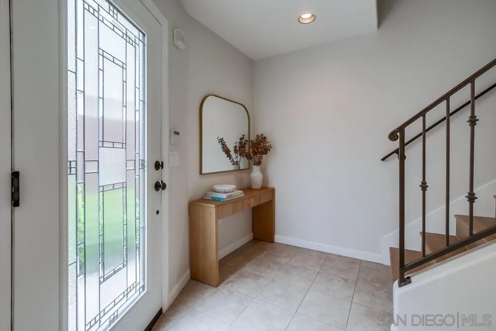 San Diego, California, 92109, United States, 2 Bedrooms Bedrooms, ,3 BathroomsBathrooms,Residential,For Sale,1901118