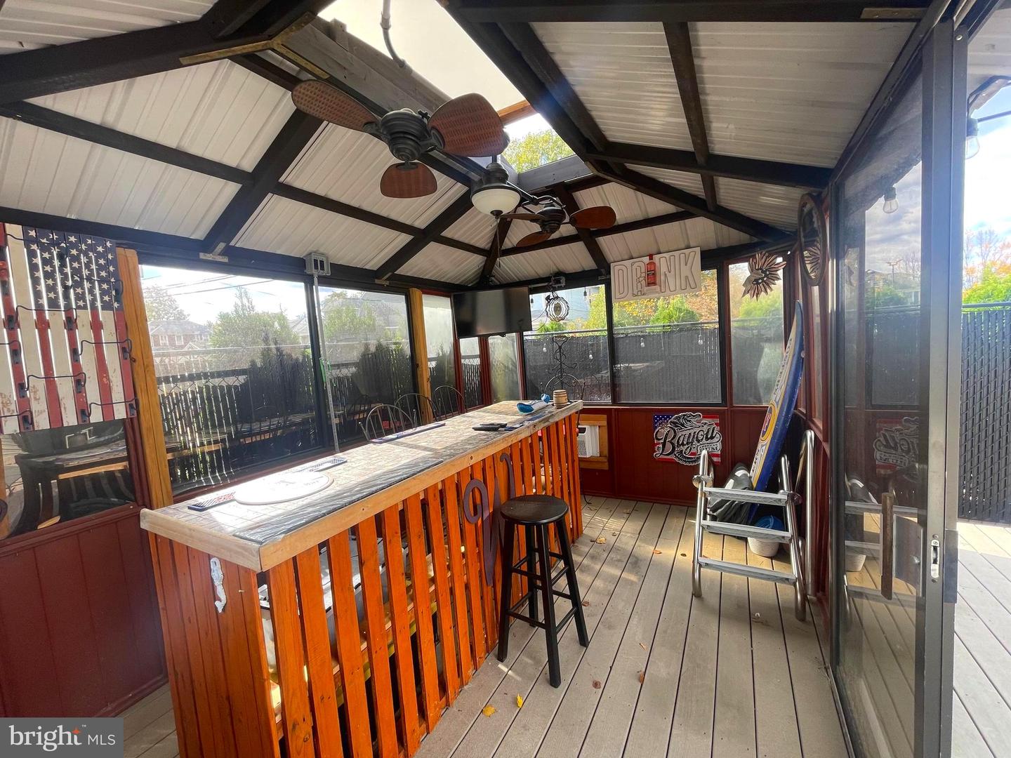 MAPLE SHADE, New Jersey, 08052, United States, 3 Bedrooms Bedrooms, ,3 BathroomsBathrooms,Residential,For Sale,1985694