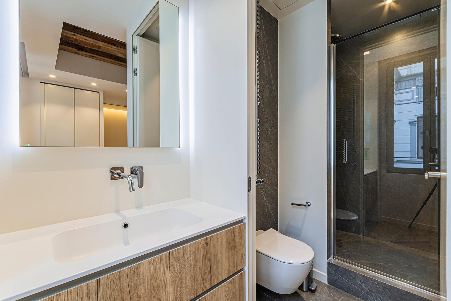  Extraordinary apartment in the heart of the Eixample district - 物件實景