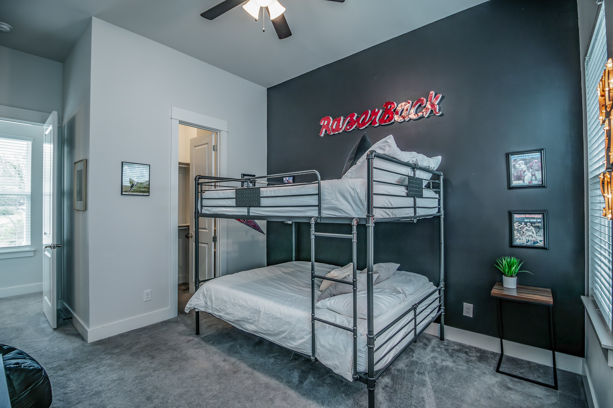  134 E. South Street, Fayetteville, AR 72701 - 物件實景