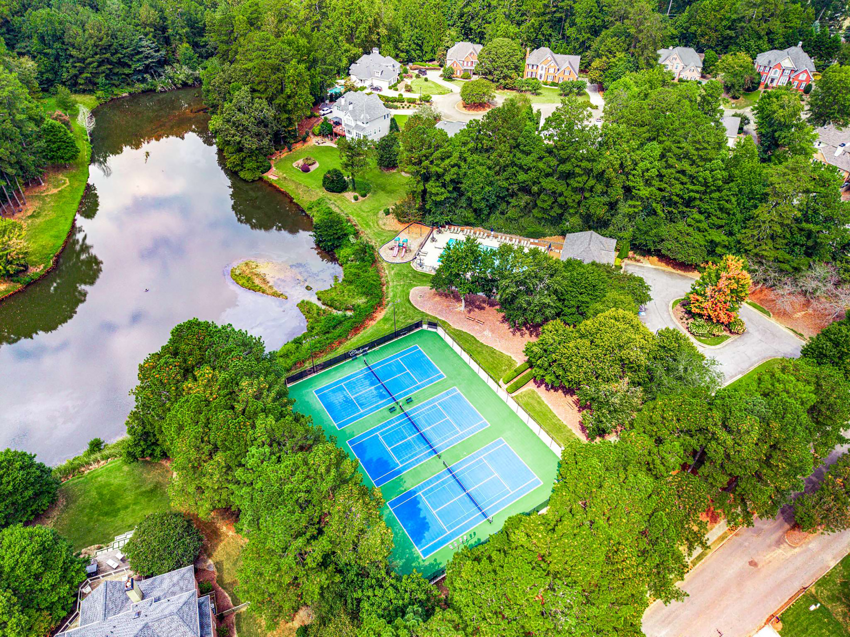  Roswell Home Blends Charm, Privacy and Location - 物件實景