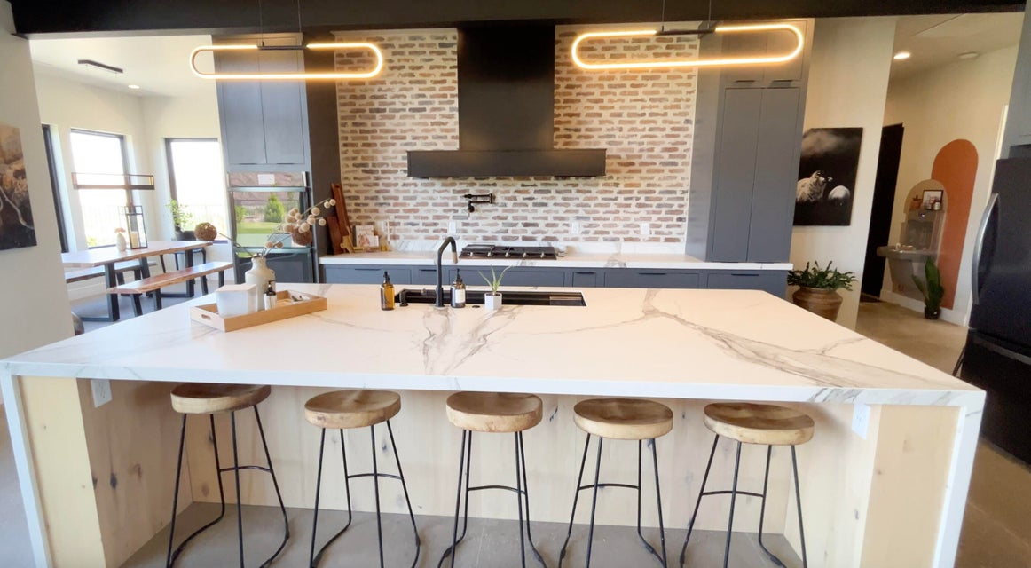 Washington, Utah, 84780, United States, 4 Bedrooms Bedrooms, ,4 BathroomsBathrooms,Residential,For Sale,1998221