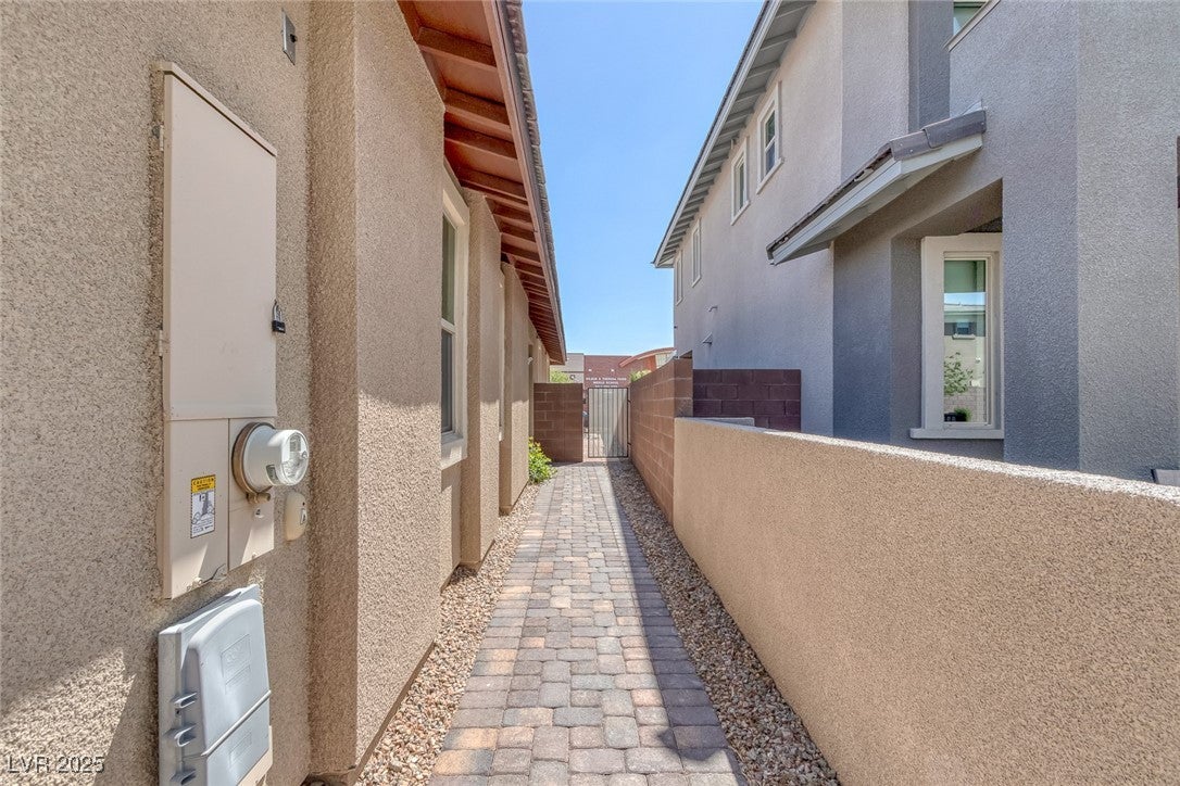 Las Vegas, Nevada, 89148, United States, 3 Bedrooms Bedrooms, ,2 BathroomsBathrooms,Residential,For Sale,1921692