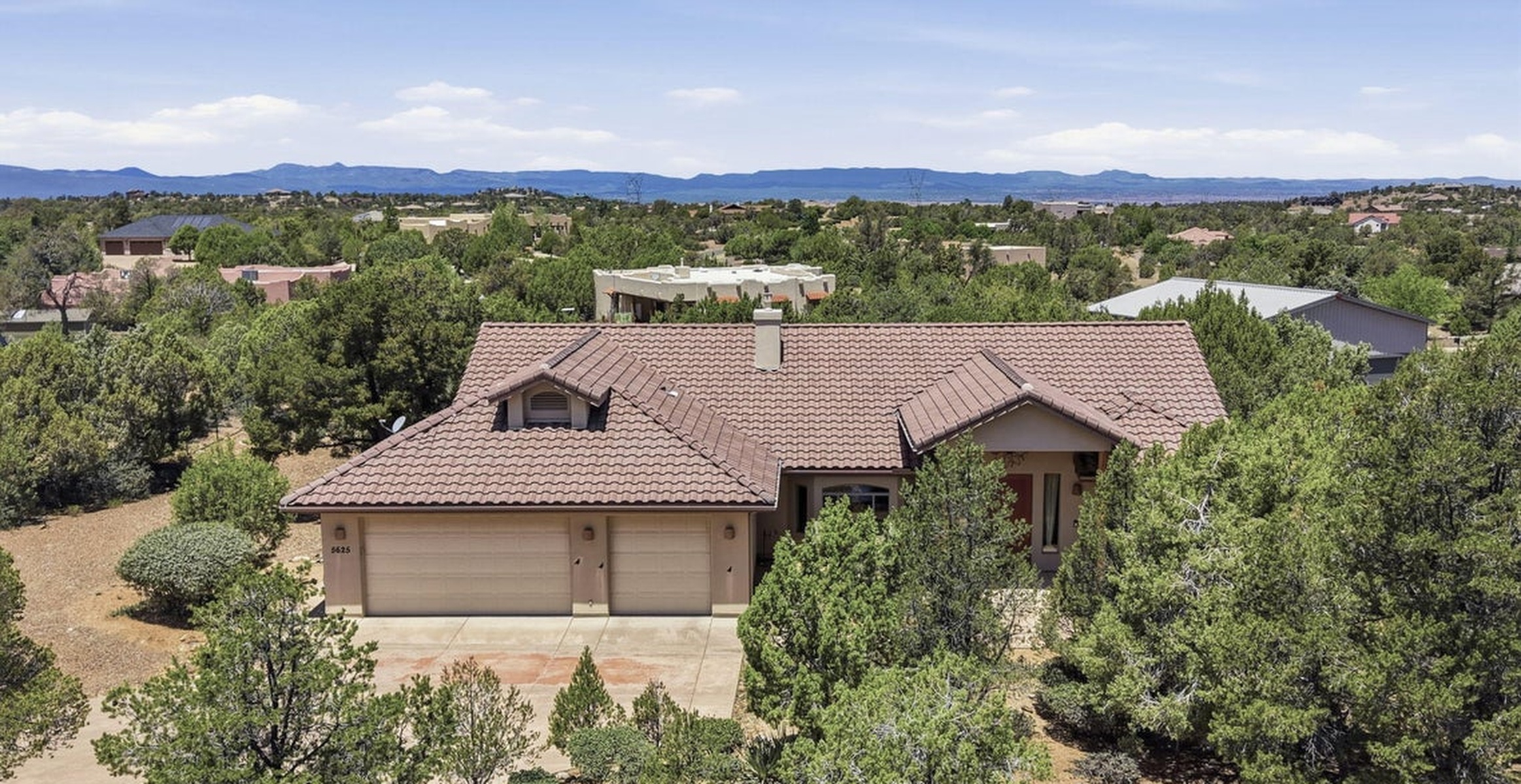  5625 W Deer Spring Place  Prescott, AZ - 物件實景