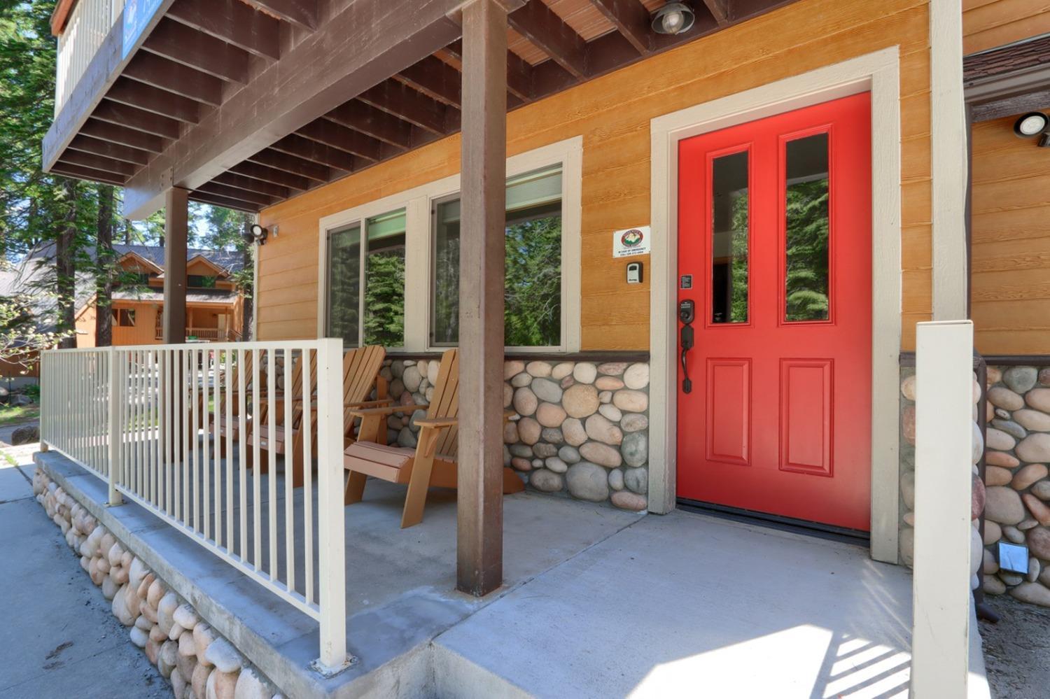 7400 Choke Cherry Lane, Yosemite, California, 95389, United States, 6 Bedrooms Bedrooms, ,4 BathroomsBathrooms,Residential,For Sale,7400 Choke Cherry Lane,1538846