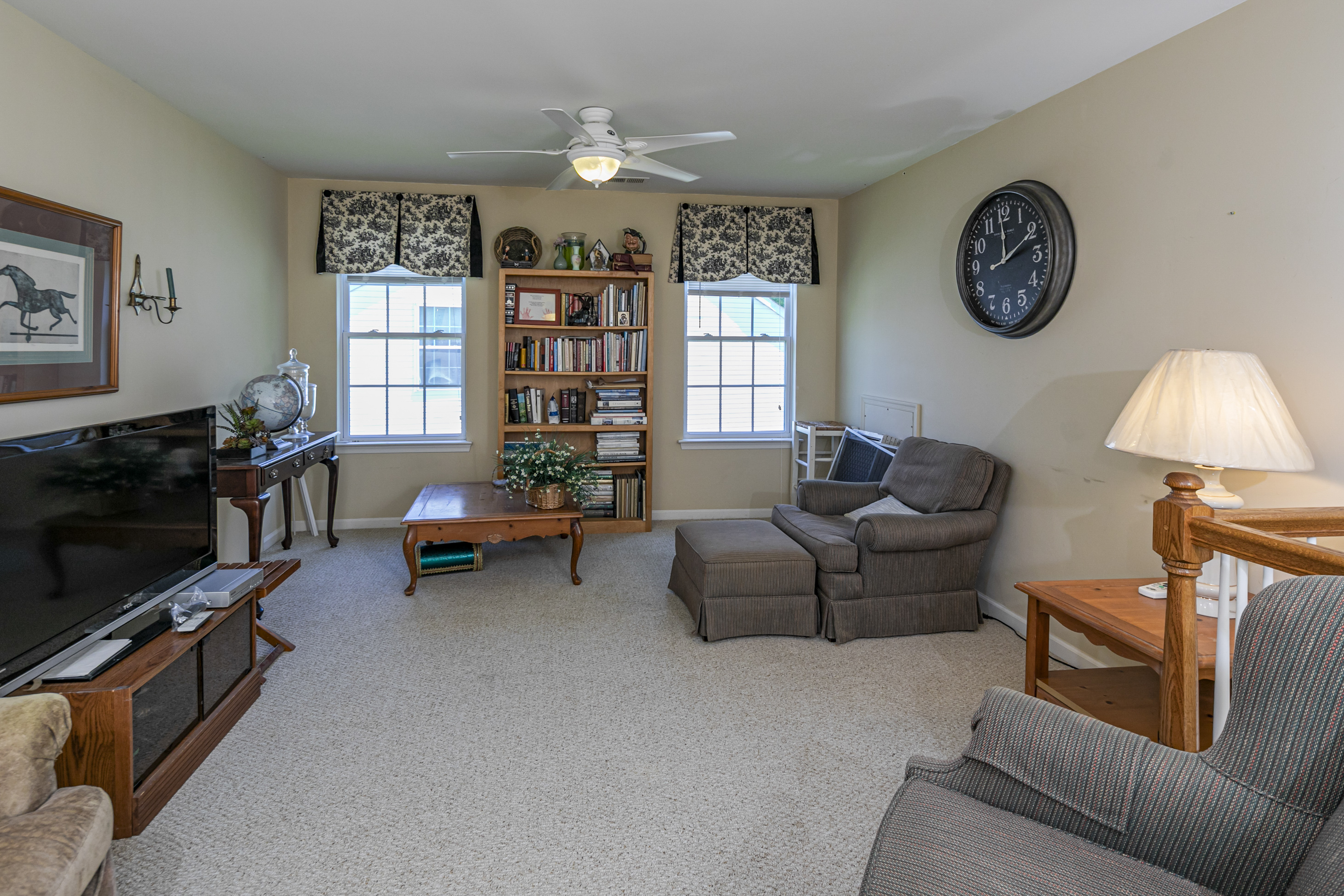  Spacious Wellington Manor Home w/ Loft, Screened Porch & 1st Floor Primary Suite - 物件實景