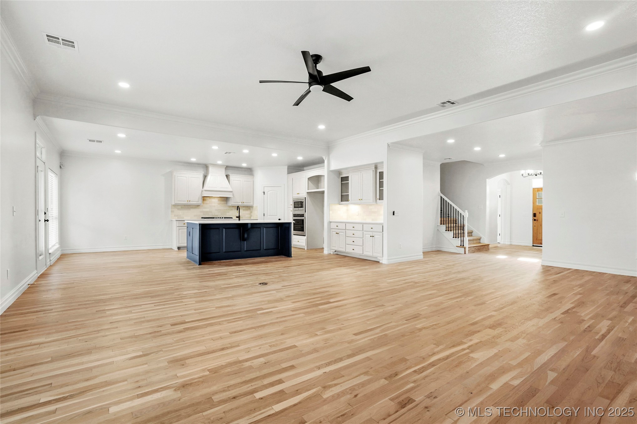 Bixby, Oklahoma, 74008, United States, 5 Bedrooms Bedrooms, ,4 BathroomsBathrooms,Residential,For Sale,1908435