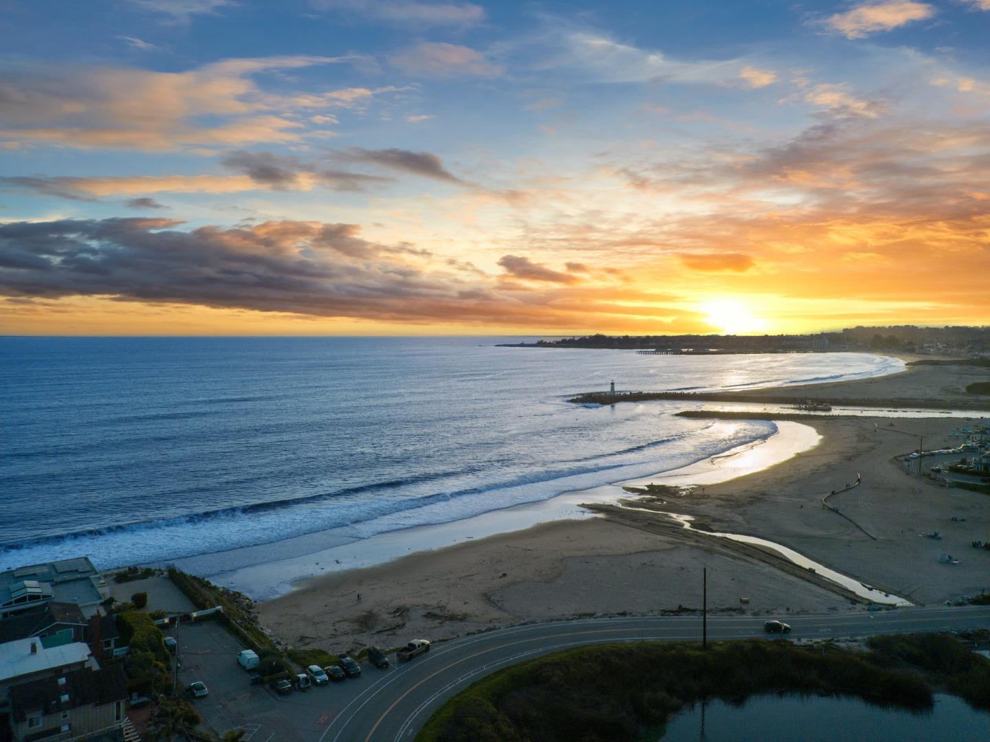 Santa Cruz, California, 95062, United States, 3 Bedrooms Bedrooms, ,3 BathroomsBathrooms,Residential,For Sale,1738627