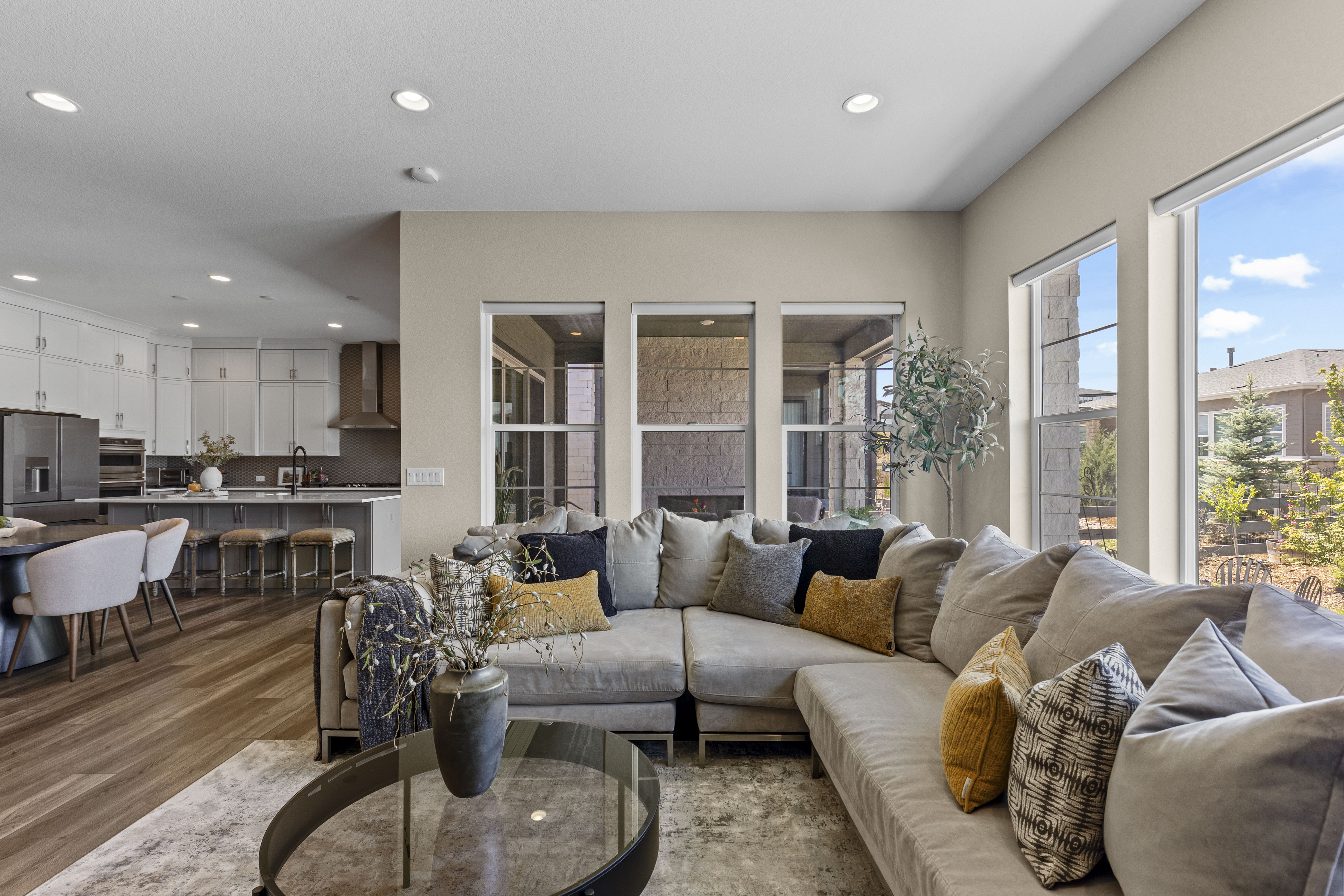  100% Move-in Ready and Beautifully Designed - 物件實景