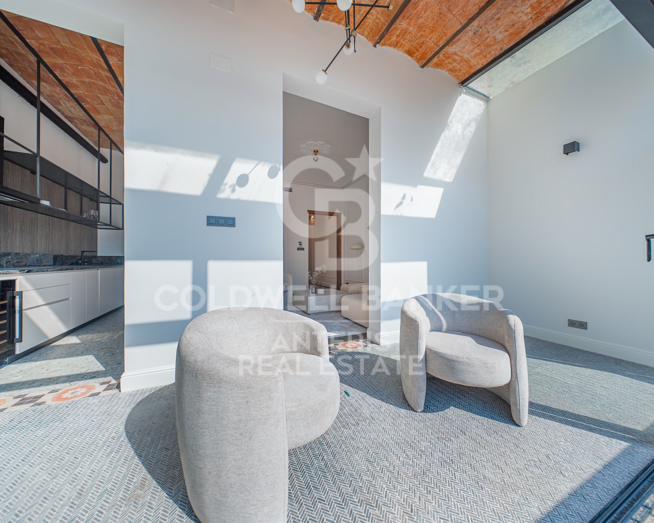 Barcelona, Catalonia, ES, 2 Bedrooms Bedrooms, ,2 BathroomsBathrooms,Residential,For Sale,1932688